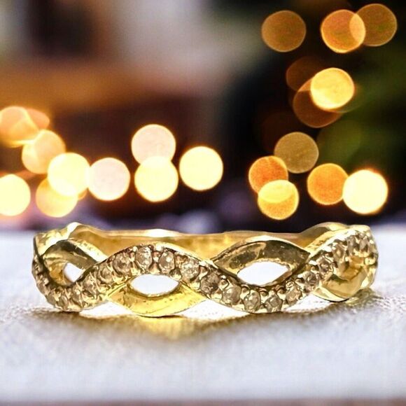 10k Yellow Gold & Genuine Diamond Eternity Infinity Band Ring TESTED Size 6 - Picture 1 of 8
